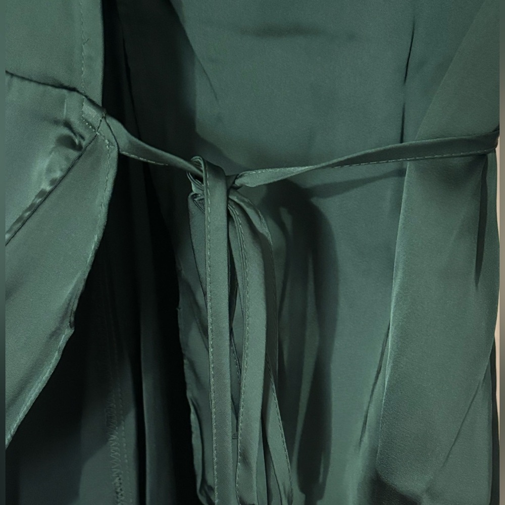 Green Wrap Dress - Picture 4 of 6